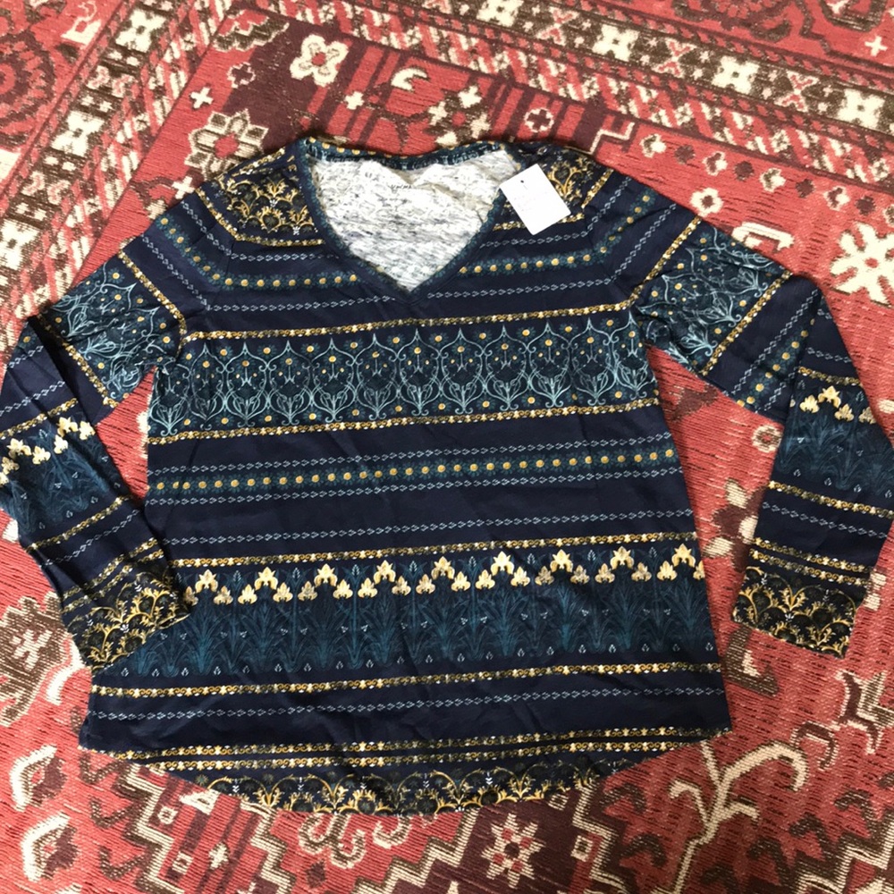 3/$15. NWT. Sonoma perfect long sleeved tee